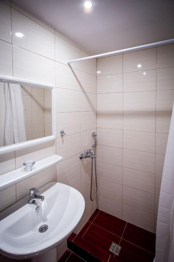Christina Studios Laganas Extérieur photo